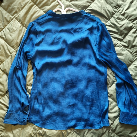 12 Rue Collette medium blue blouse - Picture 2 of 5
